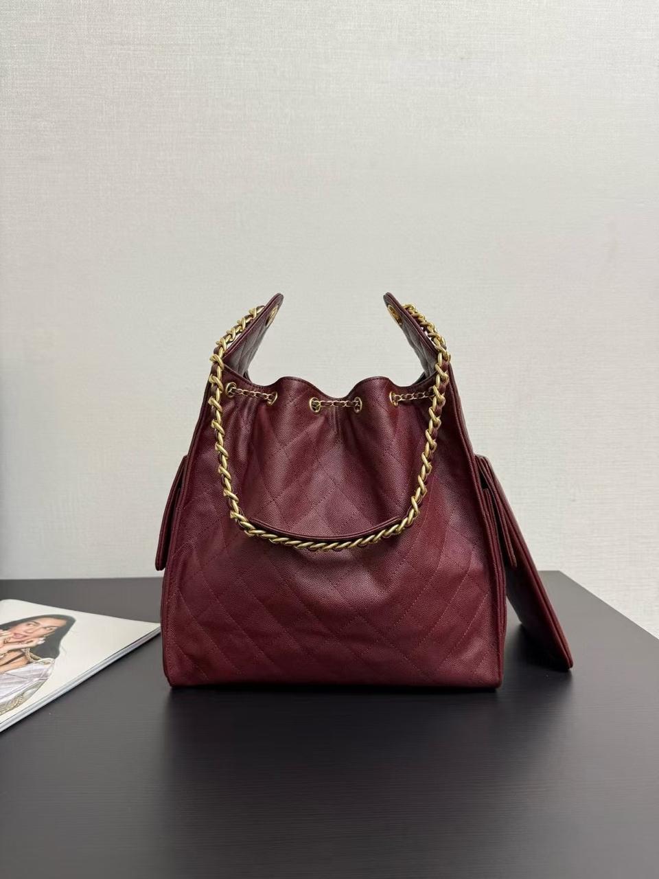 Quilted Bucket Bag – Burgundy Edition